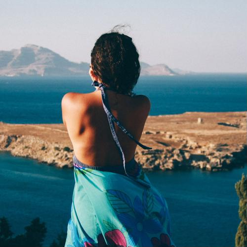 Top travel tips for going abroad